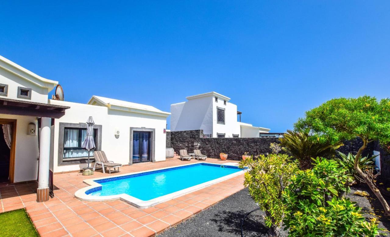 216 - Helena By Now Ltd Villa