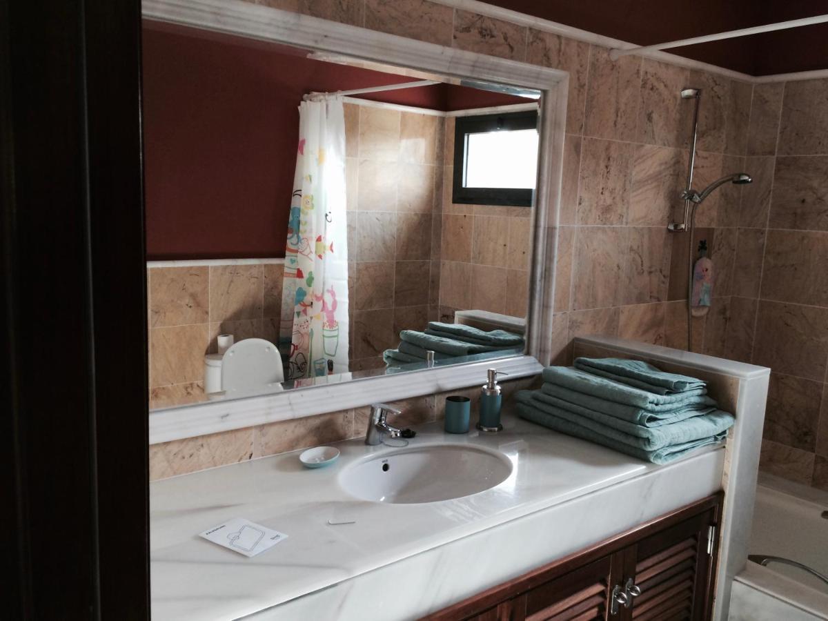 Luxury 3bed With Heated Private Pool, Full Sky And Free Wifi Villa *