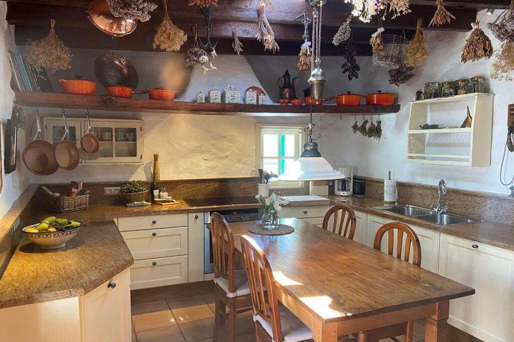 Casa Alegria Ii Apartment