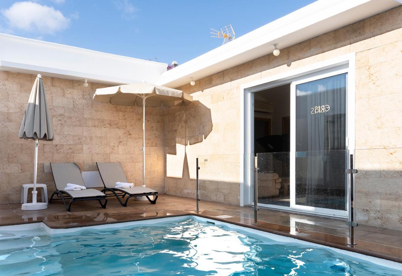 Eris Villa