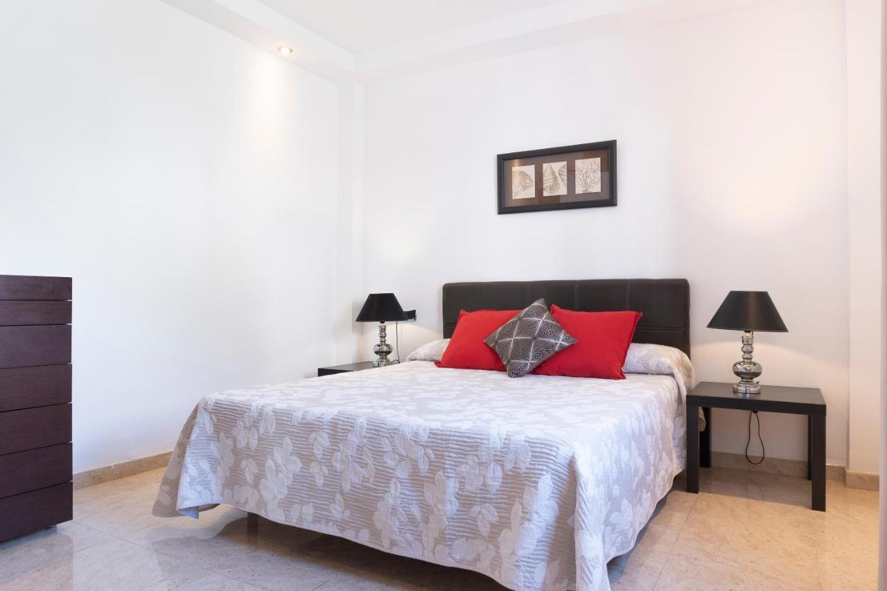 Eris Villa