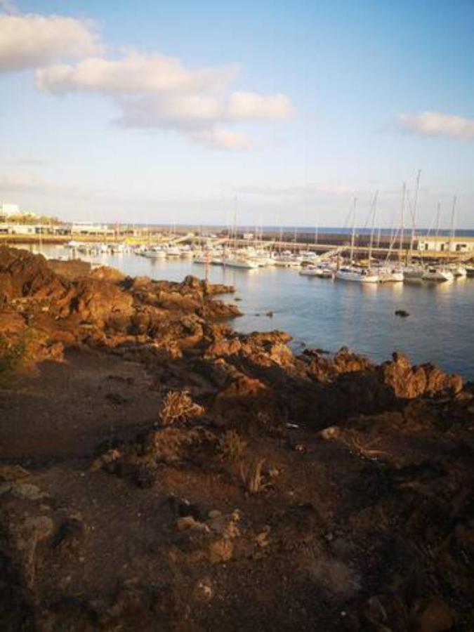 Comfortable Lucy 706 With Amazing Sea-view Apartment
