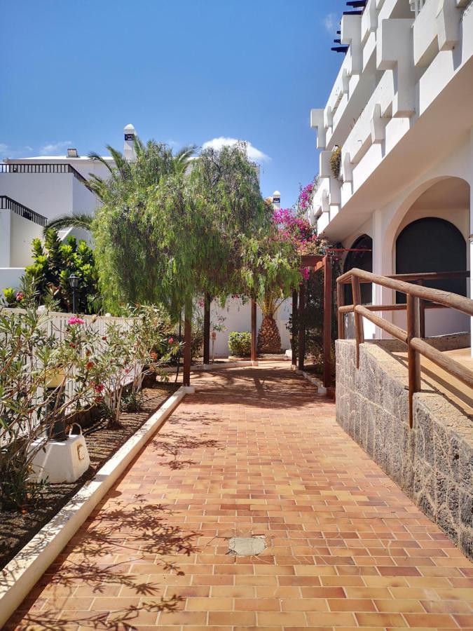 Comfortable Cleo With Large Terrace Apartamento *