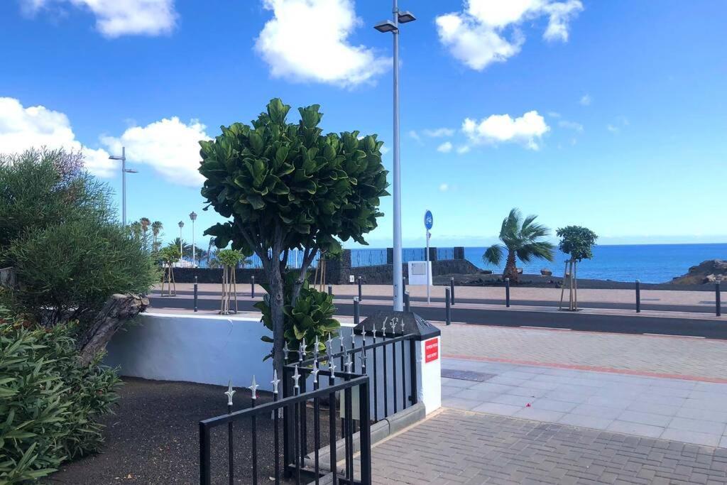 2 Bedroom Front Line Puerto Del Carmen Tias