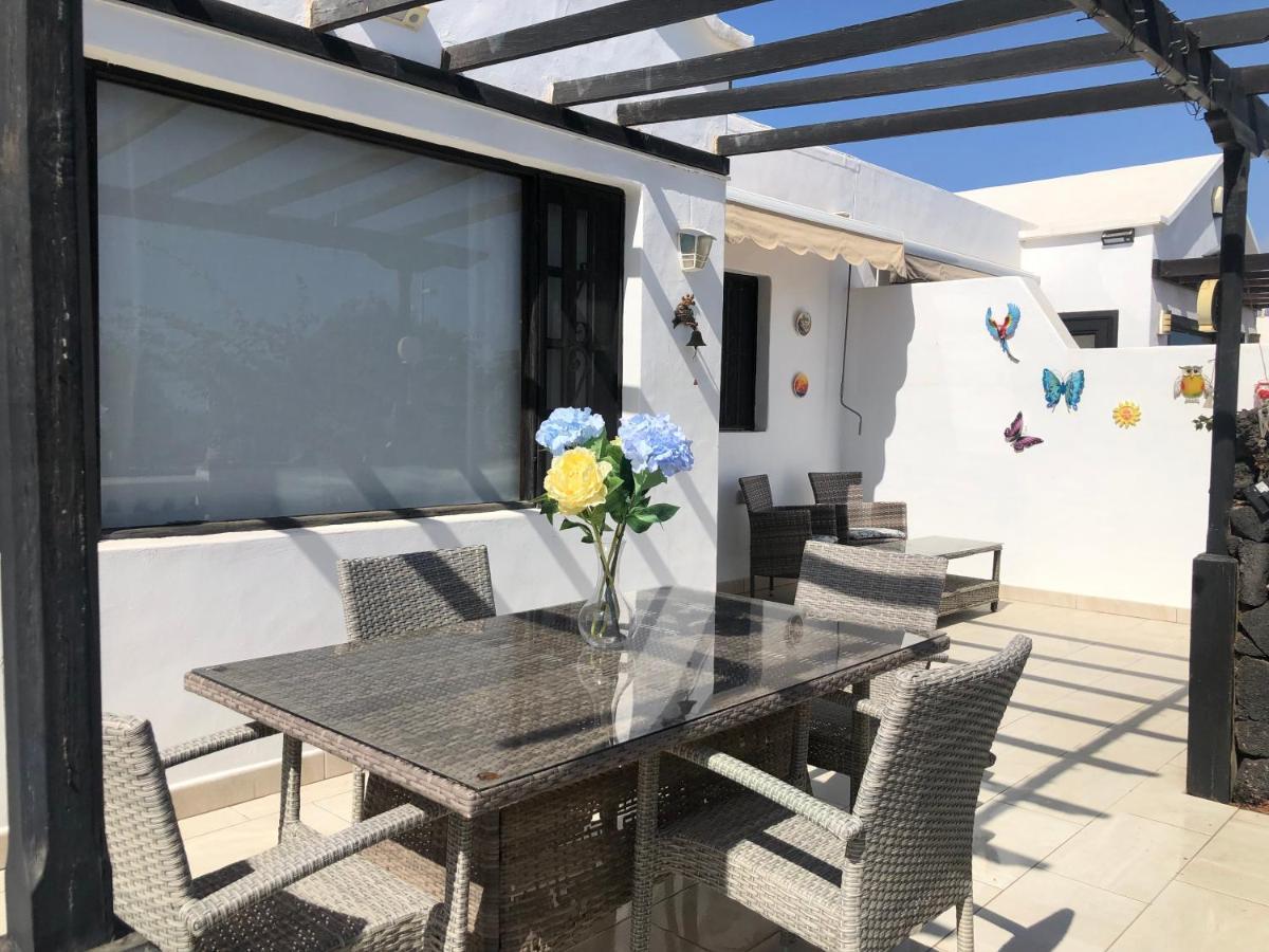 2 Bedroom Front Line Puerto Del Carmen Villa Tias
