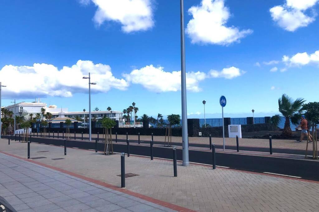 2 Bedroom Front Line Puerto Del Carmen * Tias