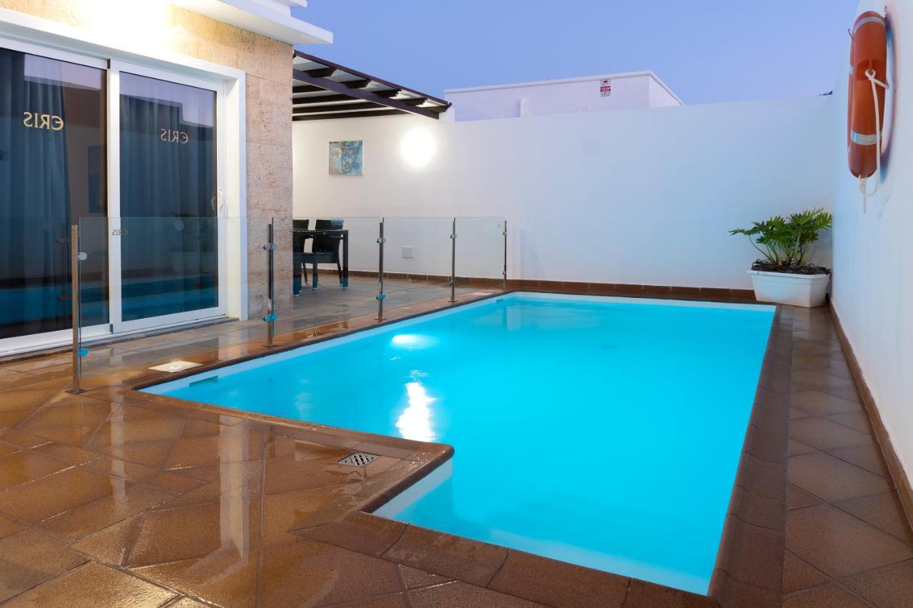 Eris Villa *