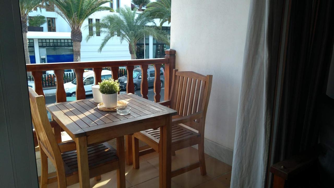 Apartment In The Center Near To The *