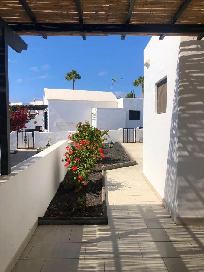 Villa 2 Bedroom Front Line Puerto Del Carmen Tias