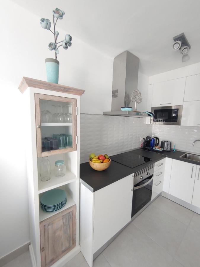 Apartment Namaste- Amazing Sea View & Infinity Pool - Good Wifi - Smart Tv-residence Senator *