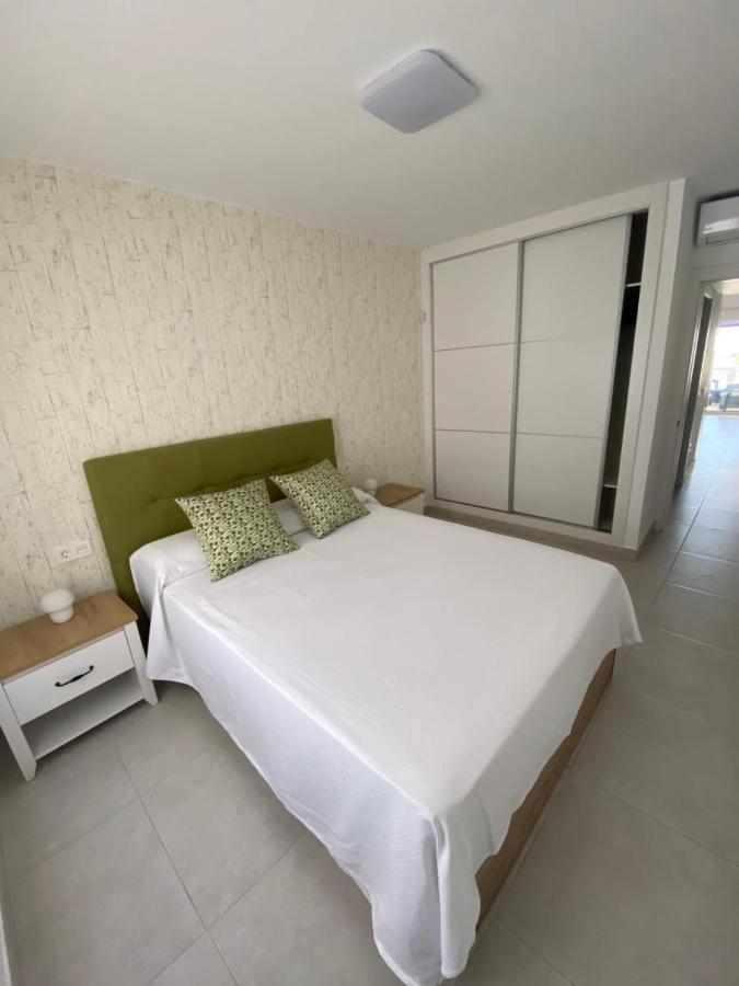 Apartment Apartamento Rebeca By Hh
