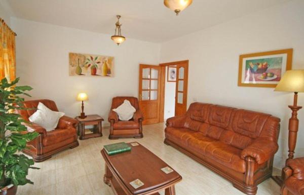 Rosa Costa Teguise
