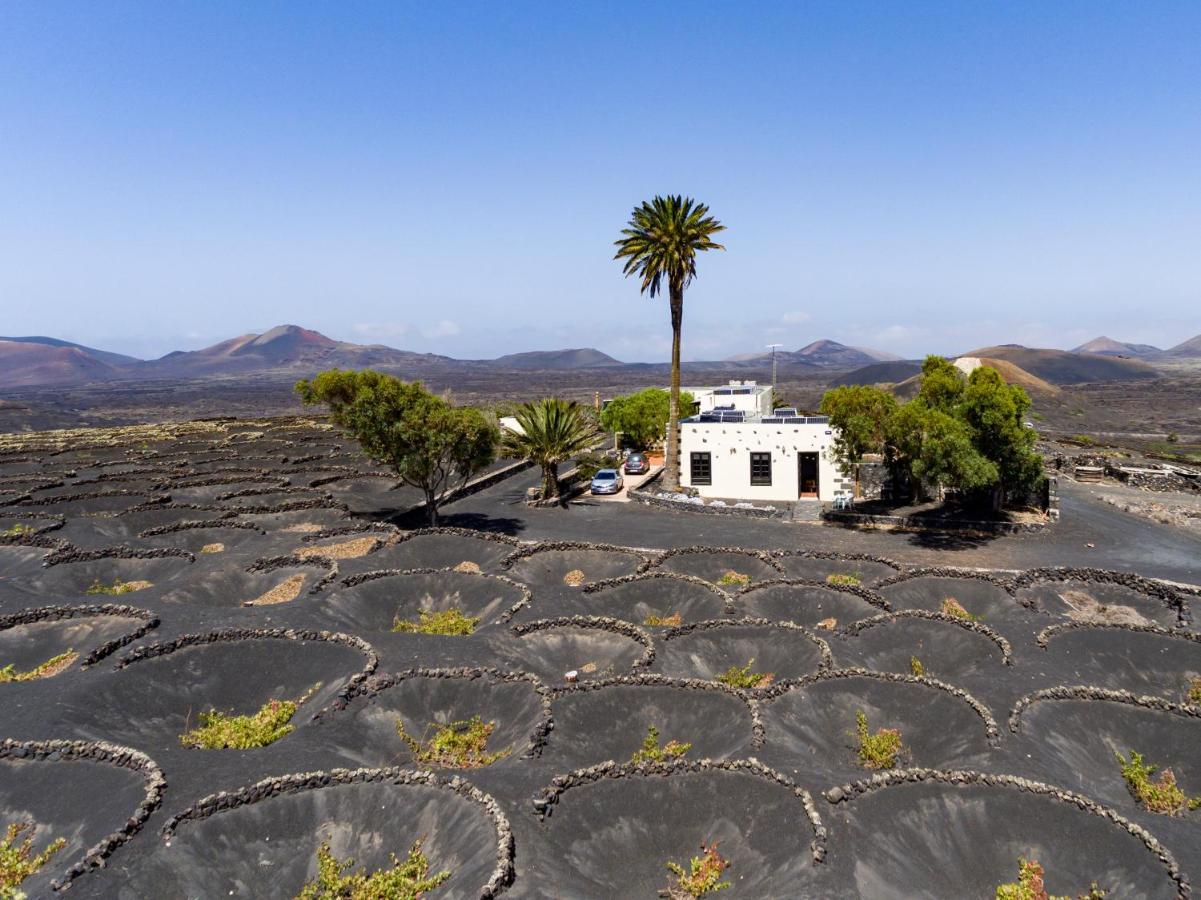Petit La Geria Lanzarote * Tias