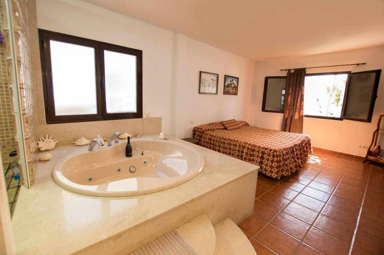 Palacios Herrero Villa *