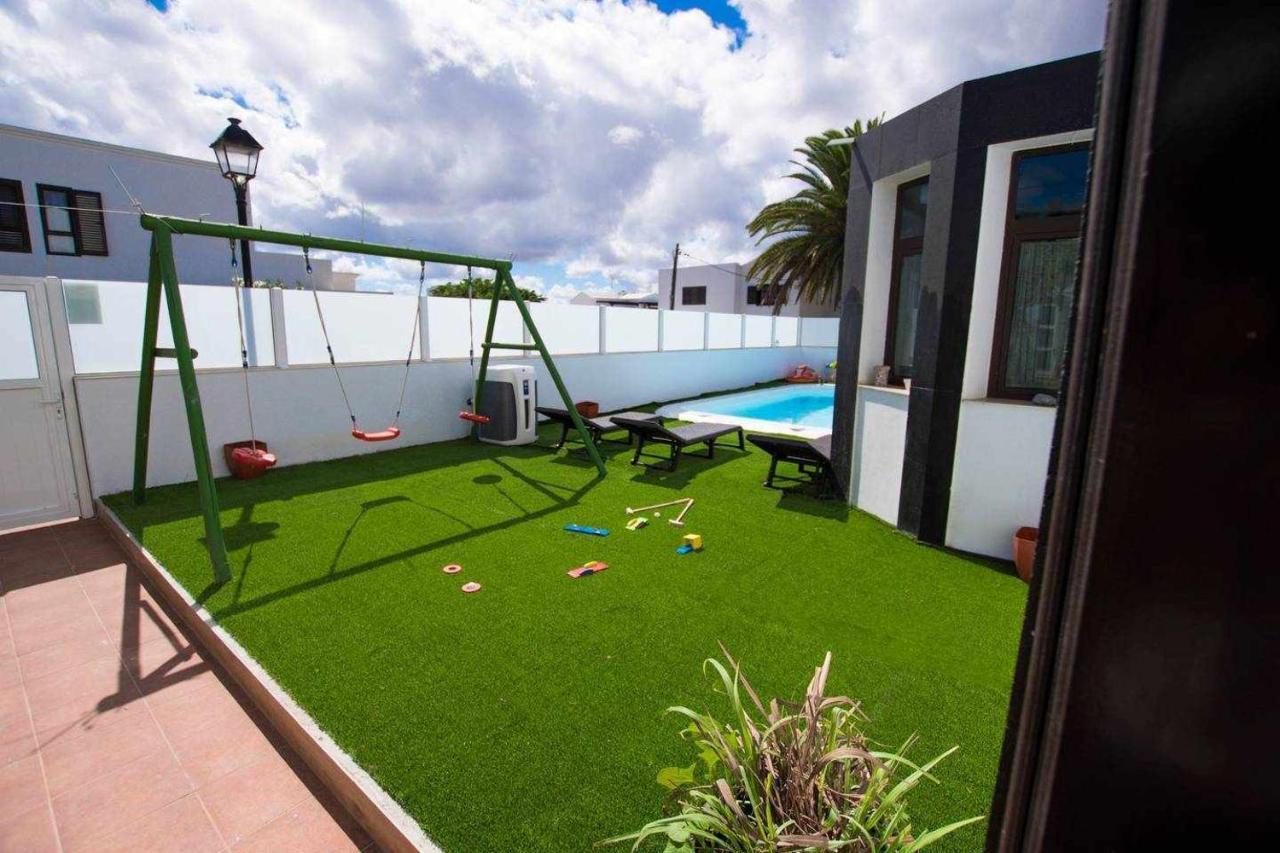 Villa Palacios Herrero *