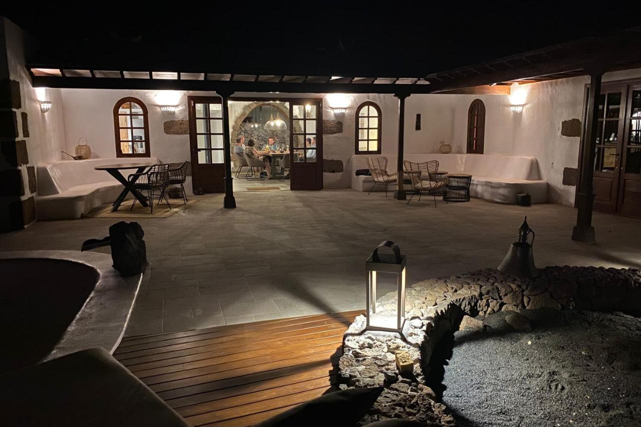 Finca Vista Horizonte - Luxuriously Equipped With Incredible Views Tías