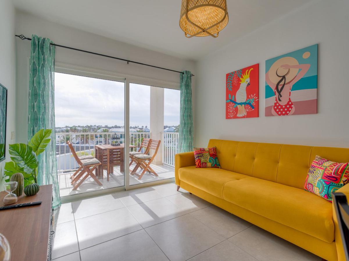 Homeforguest Sunset Senator With Pool And Terrace In Apartamento Costa Teguise