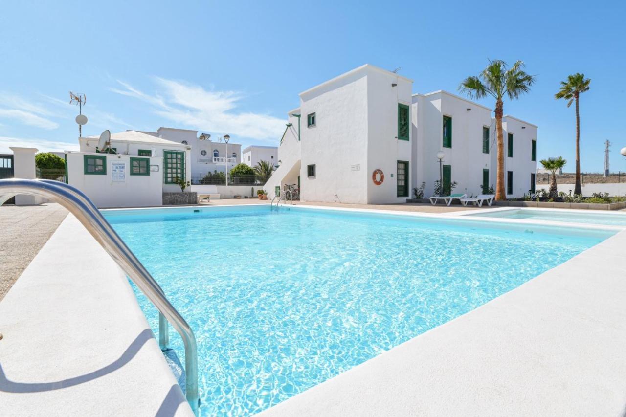Mimosas. Bajo Con Wifi. Piscinas Comunitarias Apartamento