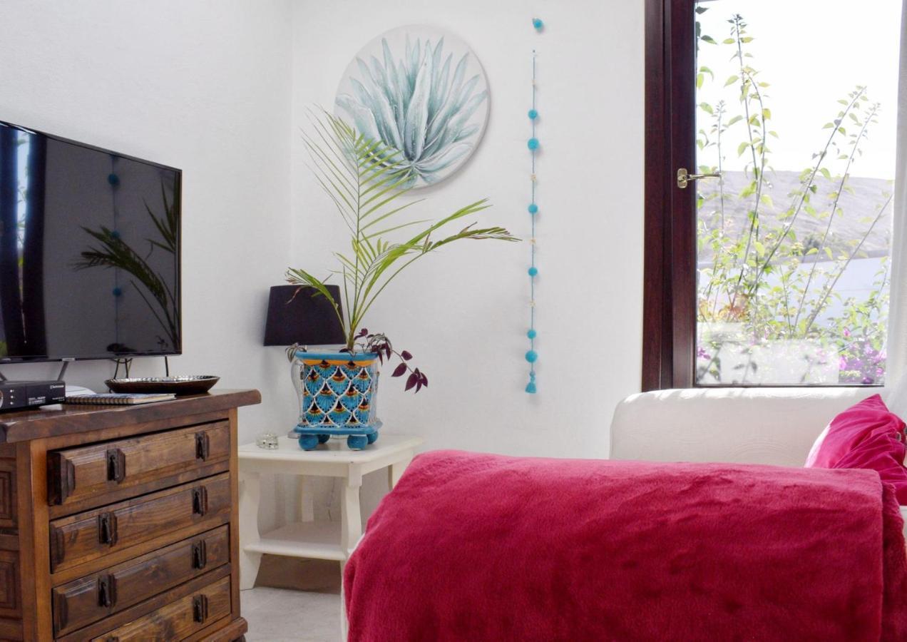 Ocra Apartment *