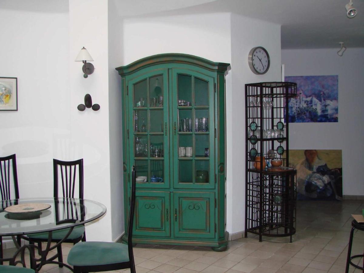 Villa Los Ojos