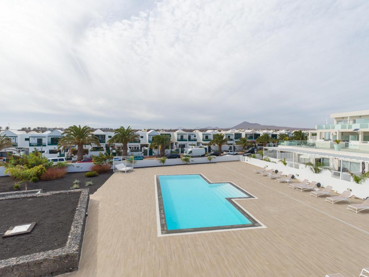 Homeforguest Sunset Senator With Pool And Terrace In Apartamento