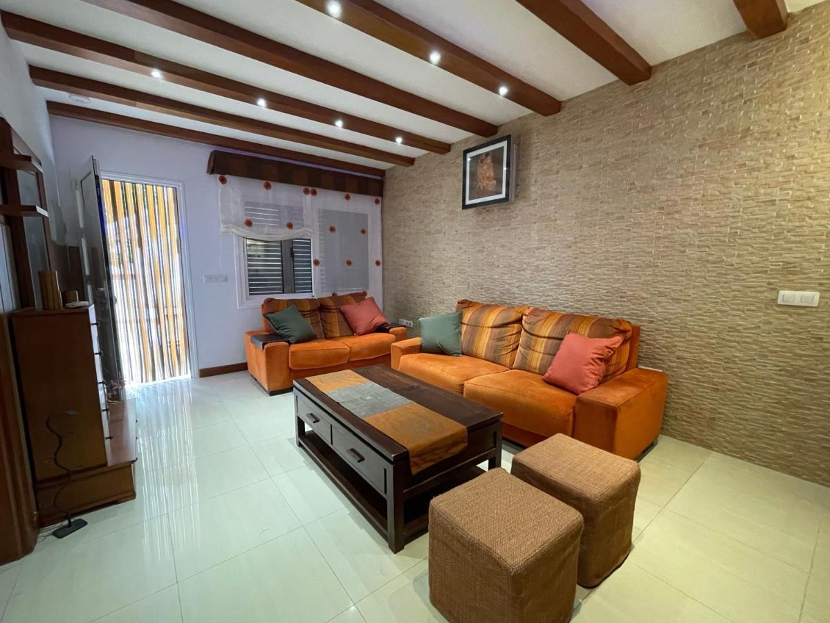 Eslanzarote Sheila House, Super Wifi, Air Conditioner, Center Tias