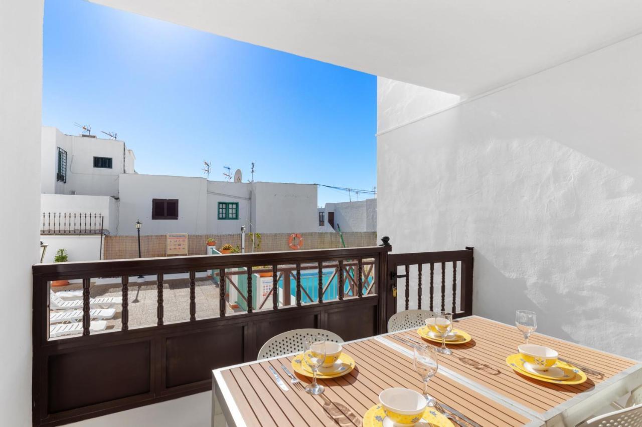 Blue Sky Apartment *