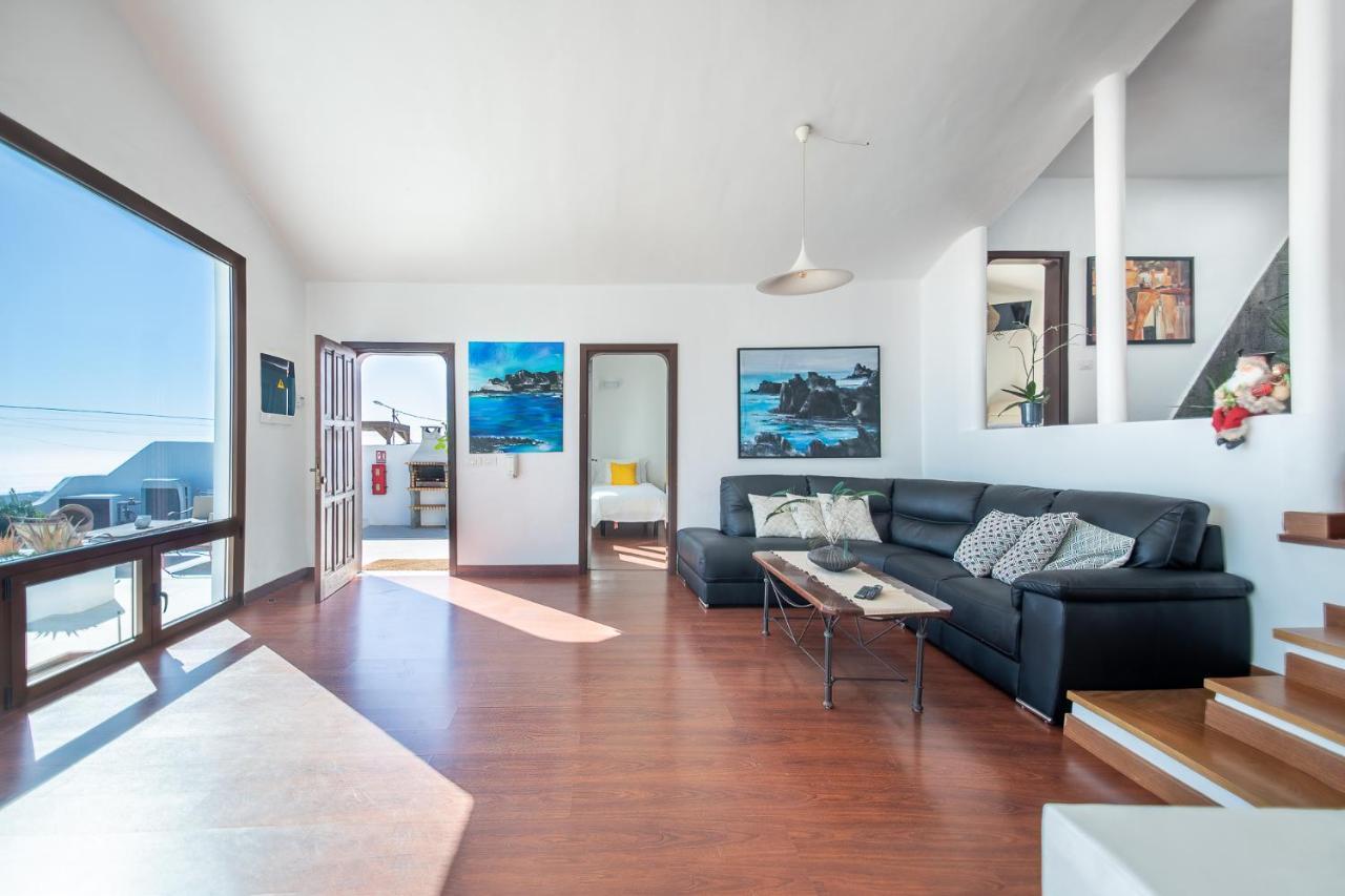 Villa Atlantis I