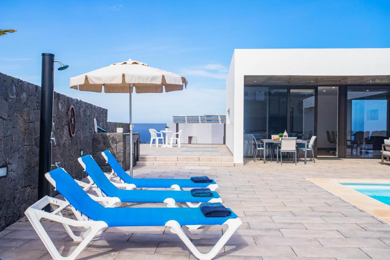 Villa Eslanzarote Tony, Heated Pool, Jacuzzi