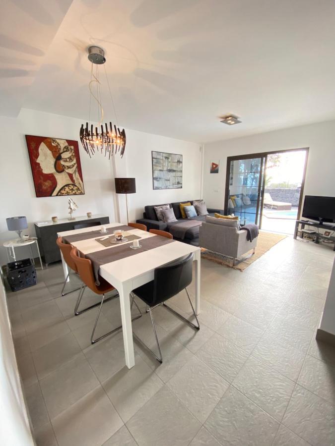 Villa Sea Views Modern For Relaxing Holidays Costa Teguise