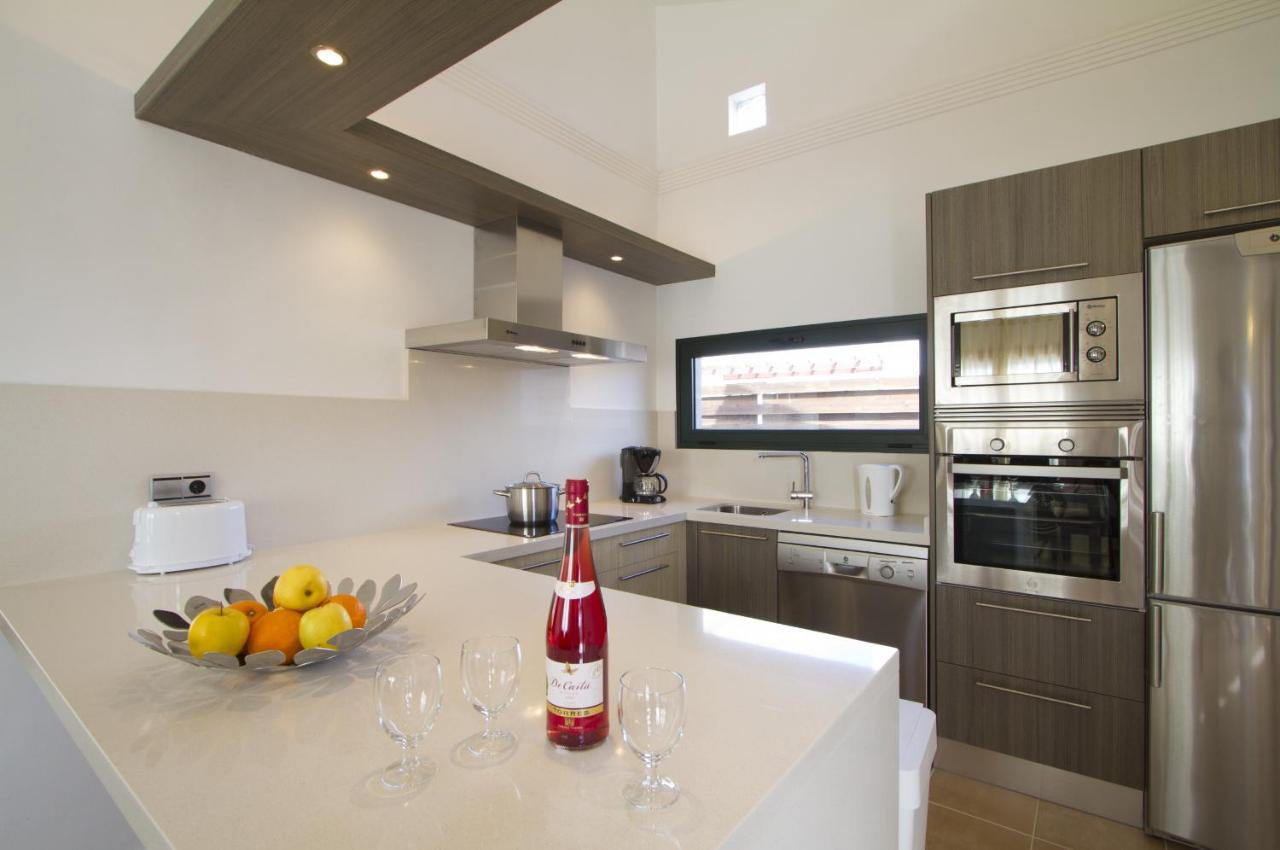 Villas Camelot By Escape
