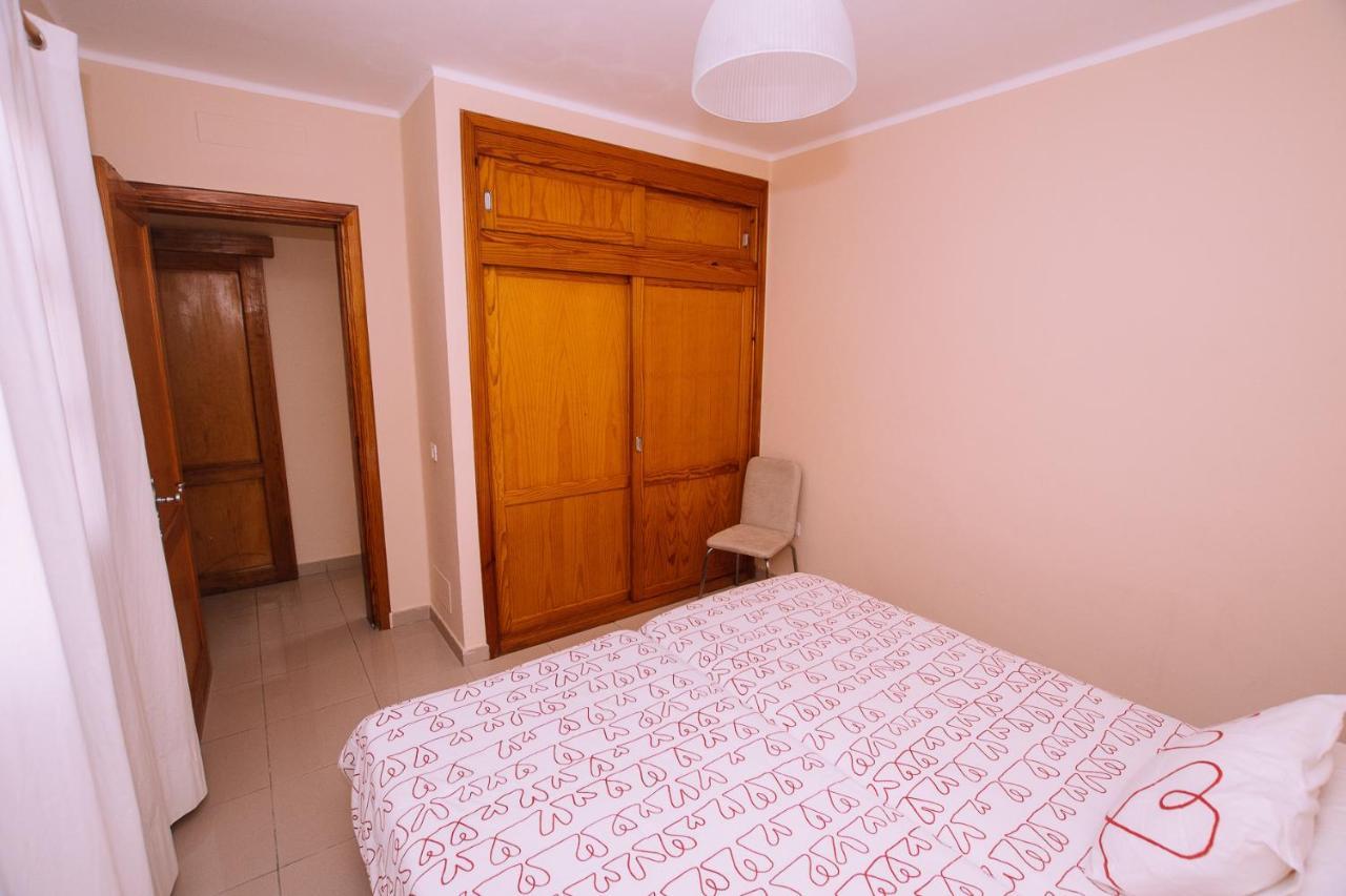 Flatguest Tabaibas *