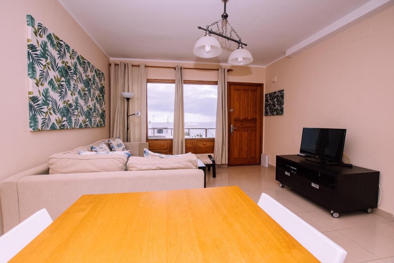 Flatguest Tabaibas