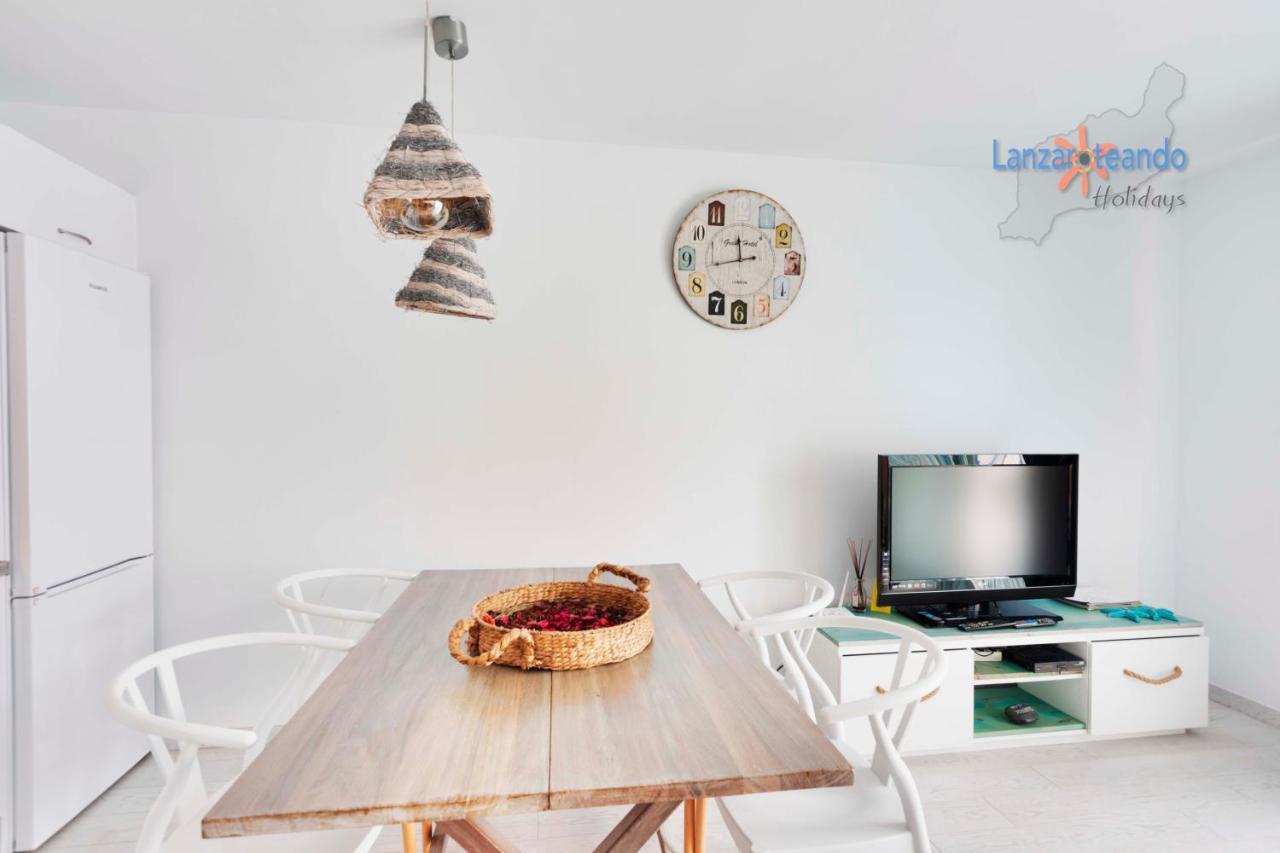 Sea Garden Apartment *