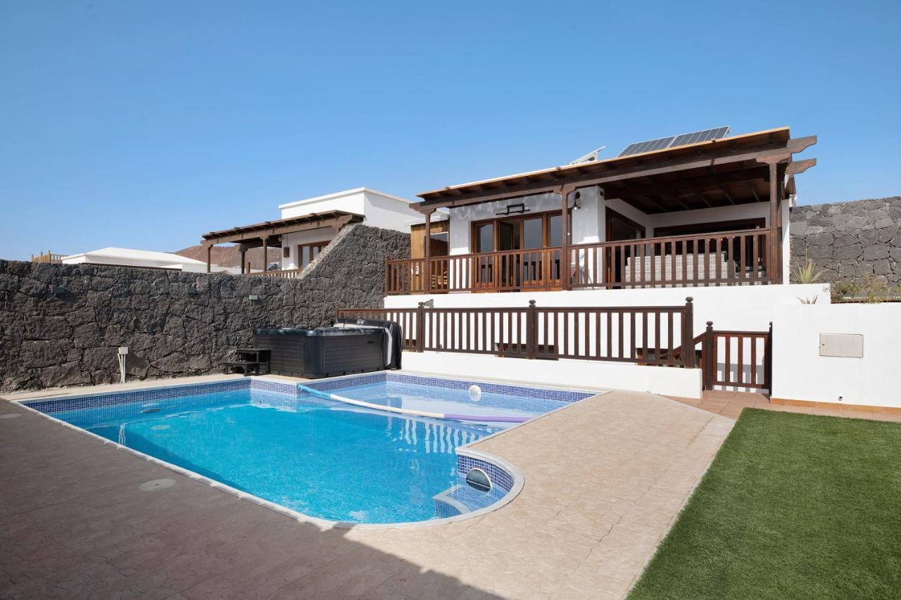 Villa Peaky *