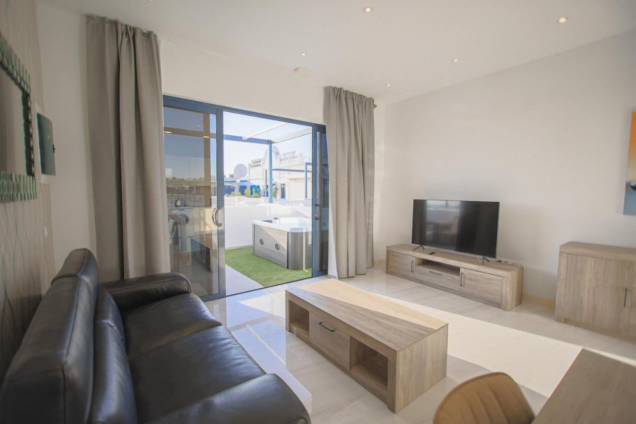 Apartment Atlantico Plaza 2a - 2 Beds - 2 Baths Puerto del Carmen (Lanzarote)