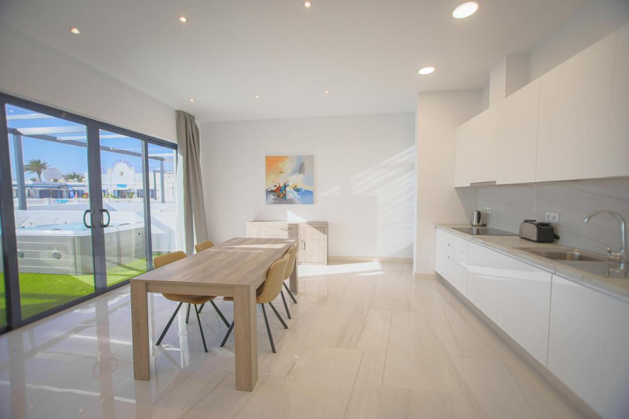Apartment Atlantico Plaza 6a - 2 Beds - 2 Baths Puerto del Carmen (Lanzarote)