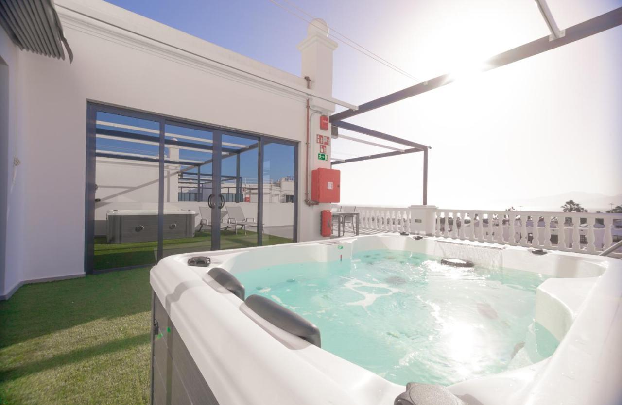 Atlantico Plaza 6a - 2 Beds - 2 Baths