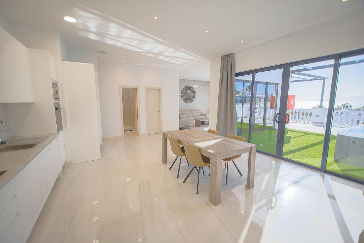 Atlantico Plaza 6a - 2 Beds - 2 Baths