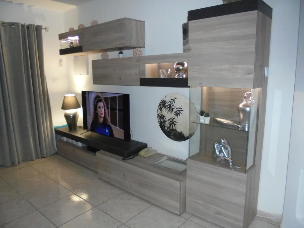 70 Las Brisas Apartamento