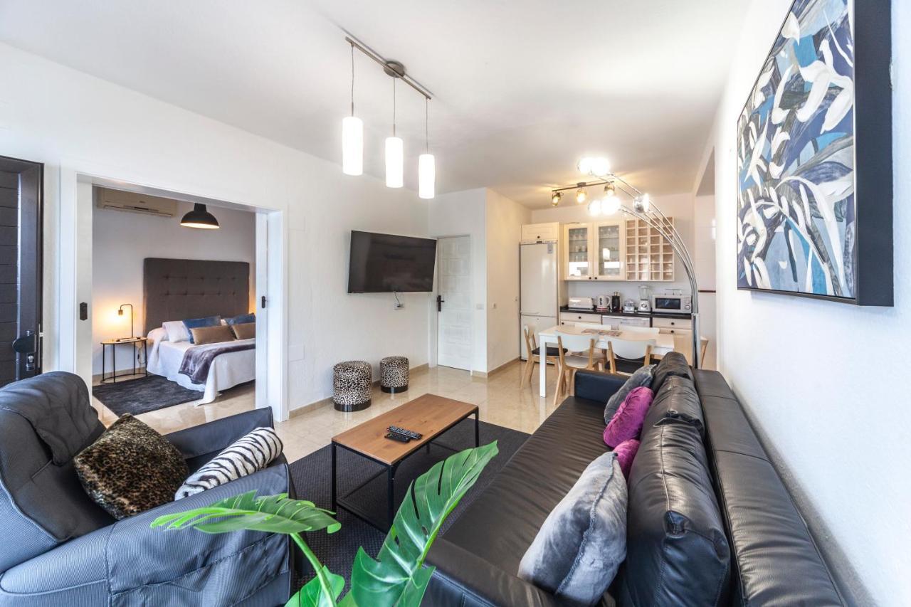 Luxury Sea Front Iv Apartment *