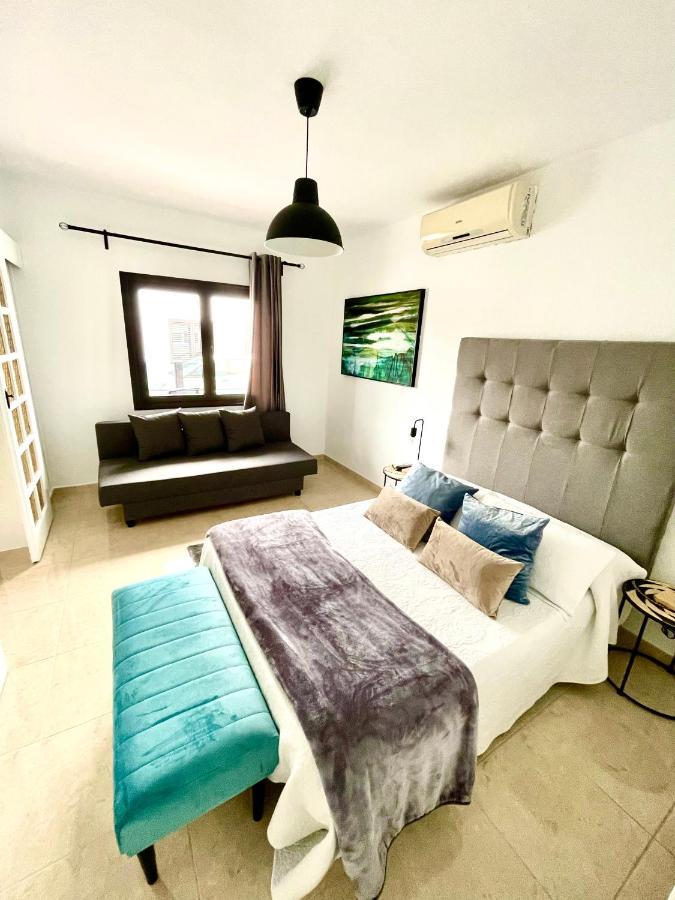 Apartment Luxury Sea Front Iv *