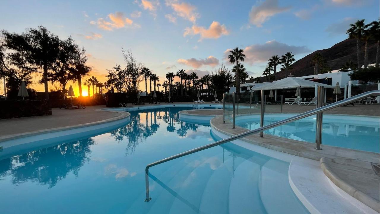 Palmeras Garden Apartment