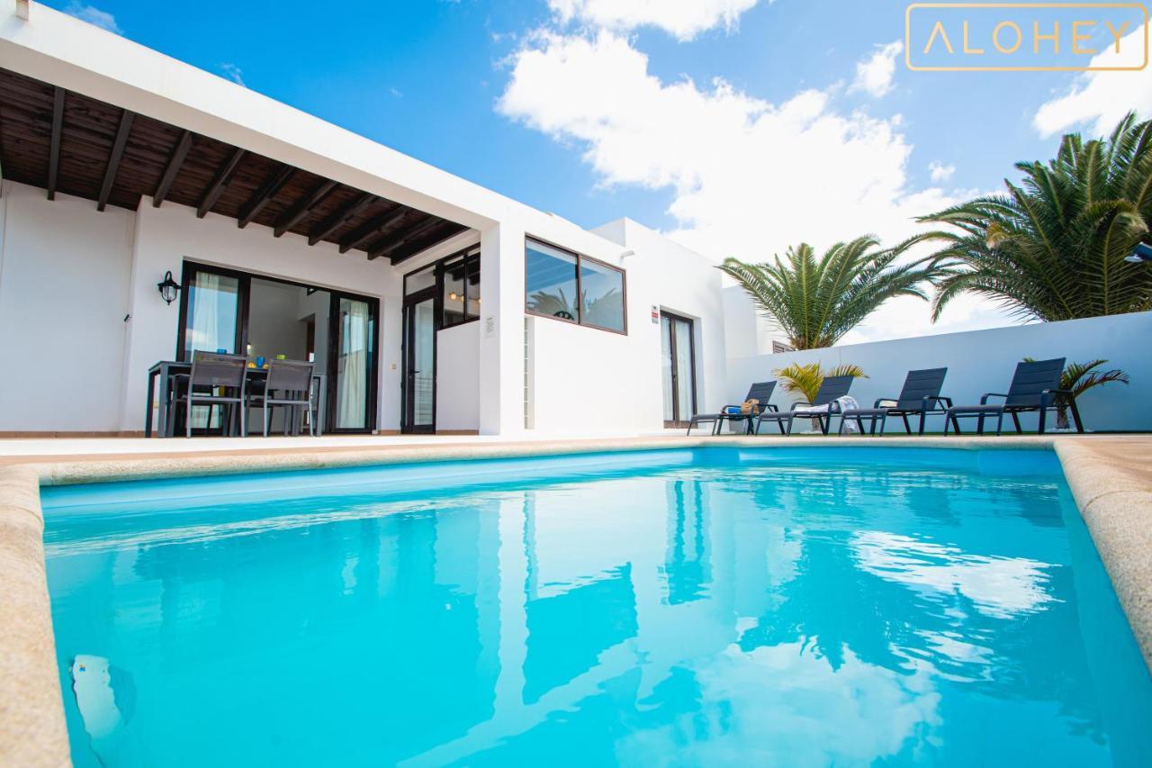 Orcades Close To Town Center Pool & A/c *