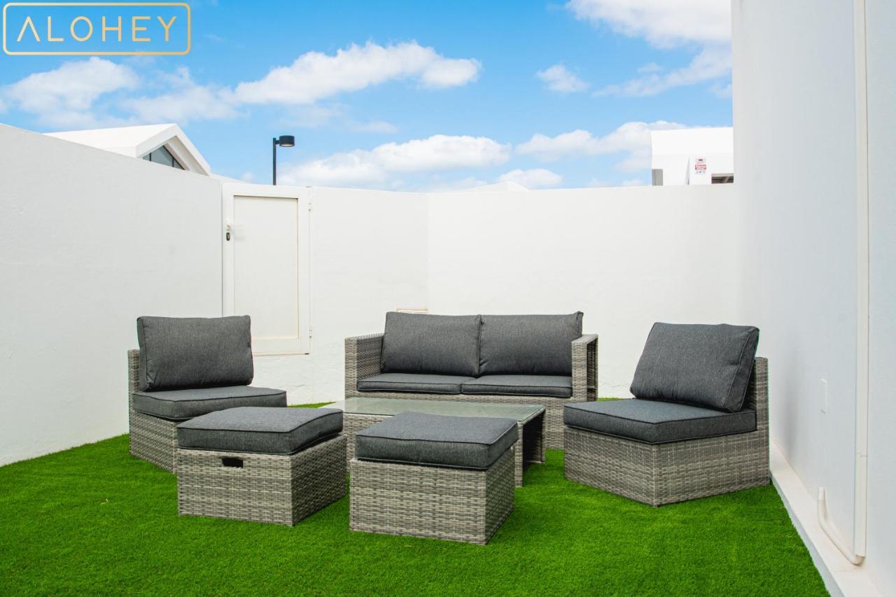Orcades Close To Town Center Pool & A/c Villa *