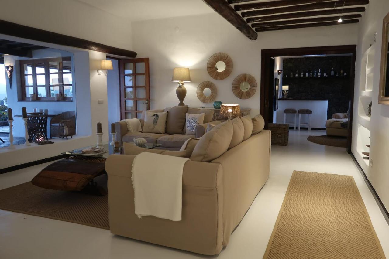 Finca Paraíso - Finest With Incredible Views Over Puerto Del Carmen Villa