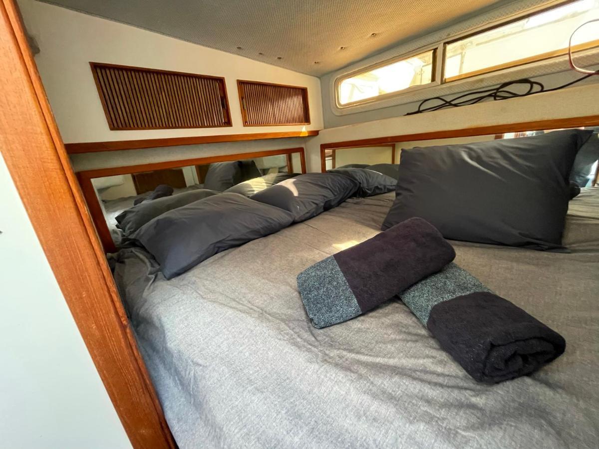 Barco Tuareg Hotel en barco *