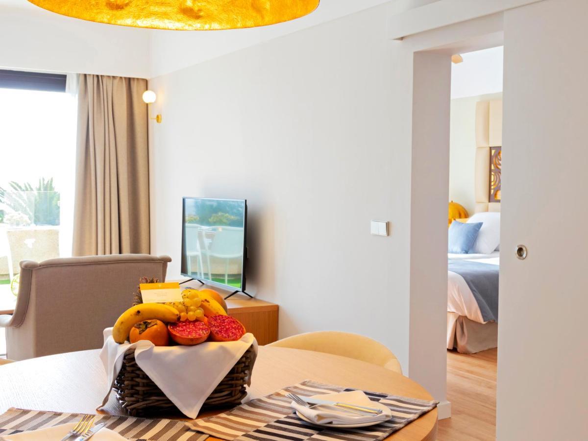 Alexandre Grand Teguise Playa Hotel 4*