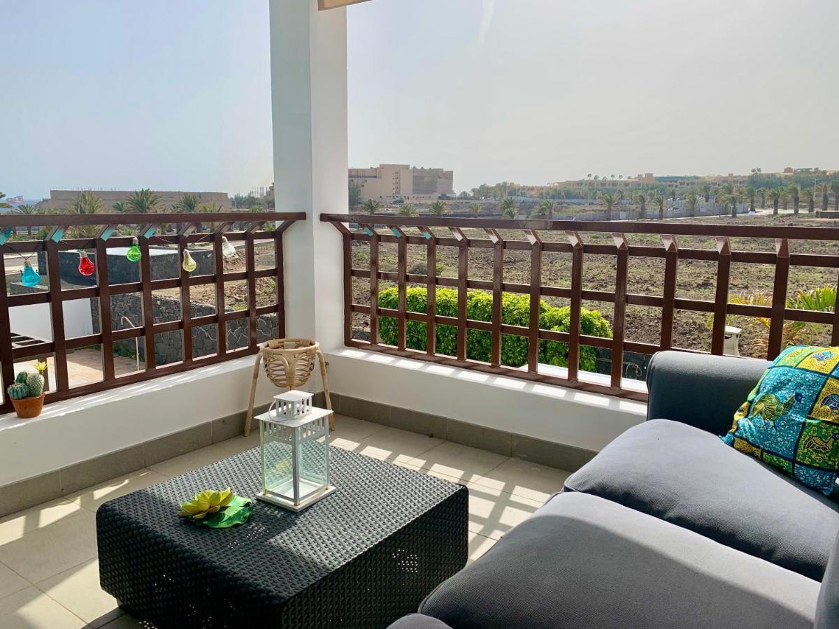 Santa Maria Villa Costa Teguise