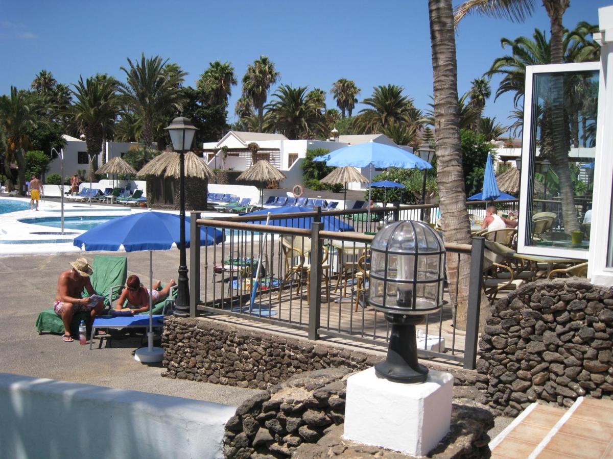 Villa Deluxe 2 Bedroom On Brisas Complex With Large Heated Pool, Close To Playa Blanca (Lanzarote)